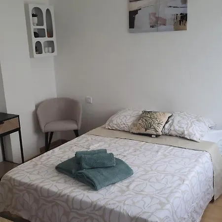 Escapade En Plein Cœur Apartment *